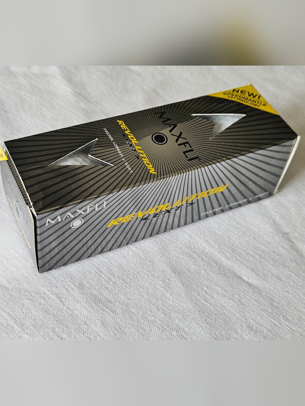 Maxfli Revolution EXT 3 Golf Balls Faster Longer Soft 1 Sleeve Golfing